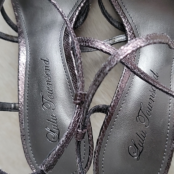 Lulu Townsend Heels Size 6M - Picture 7 of 7